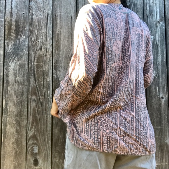 roxy kimono w muted psychedelic pattern 🐚🐷 - Picture 2 of 3